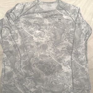 XL Field & Stream Long Sleeve T-Shirt